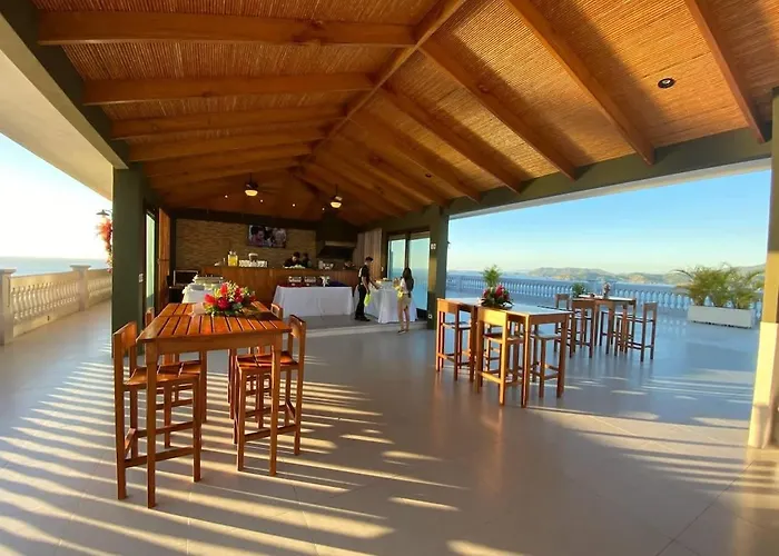 360 Splendor 306-ocean View Condo-breakfast Playa Flamingo