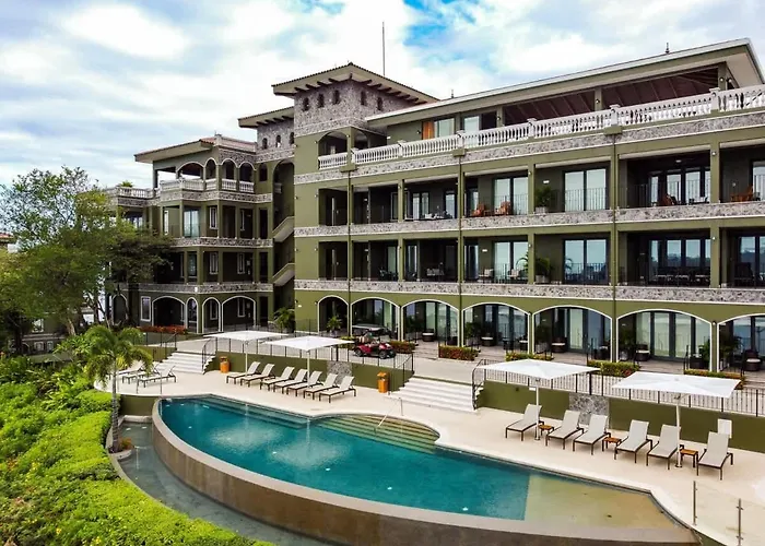 360 Splendor 306-ocean View Condo-breakfast Playa Flamingo
