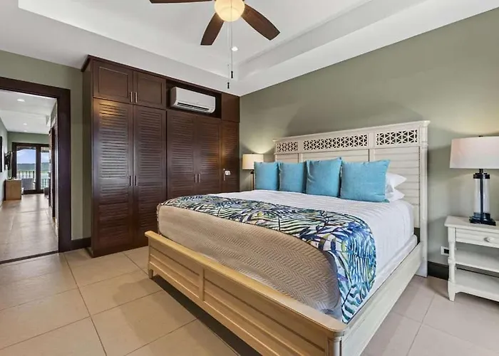360 Splendor 306-ocean View Condo-breakfast Holiday home Playa Flamingo