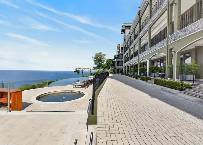 Holiday home 360 Splendor 306-ocean View Condo-breakfast *