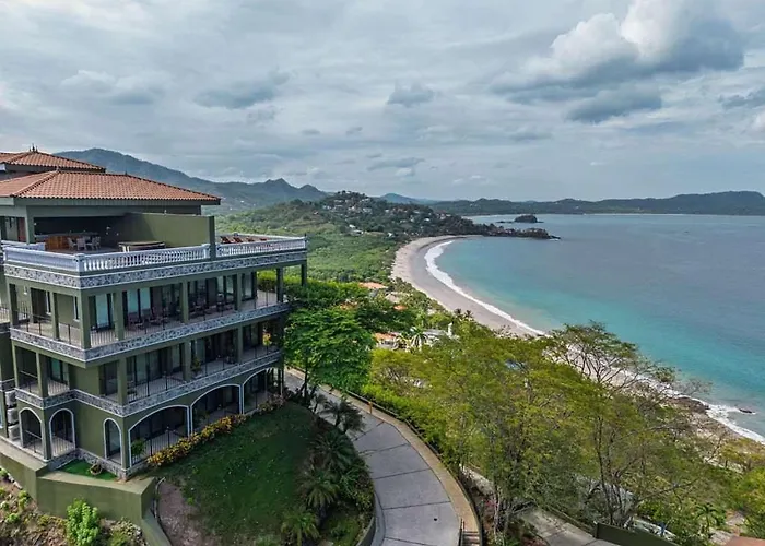 360 Splendor 306-ocean View Condo-breakfast *