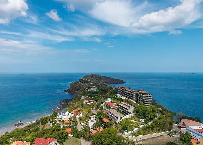 360 Splendor 306-ocean View Condo-breakfast Holiday home